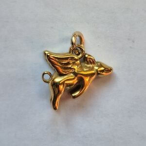 Gold Tone Flying Pig Charm